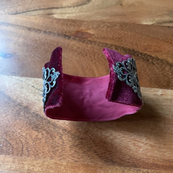 Victorian Steampunk Maroon Velvet & Metal Cuff - Picture 10 of 15
